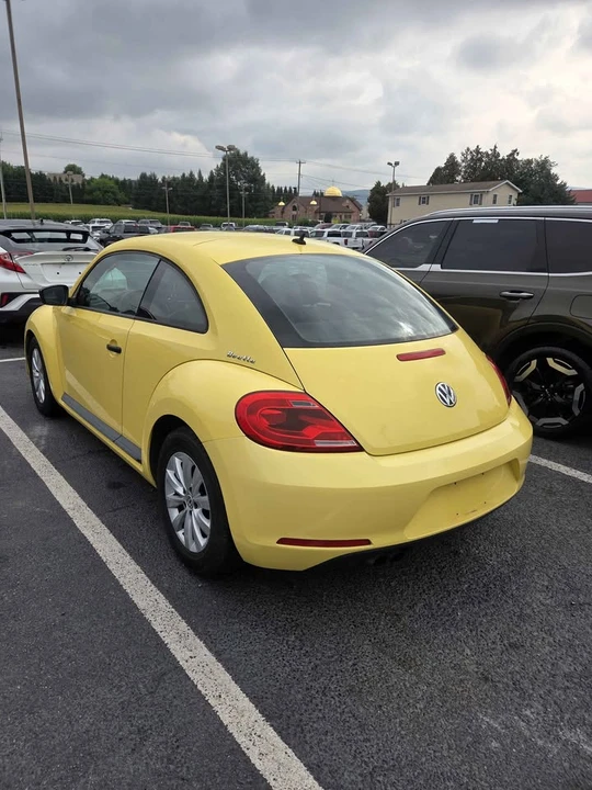 2015 Volkswagen A5 Beetle - Image 3 of 4