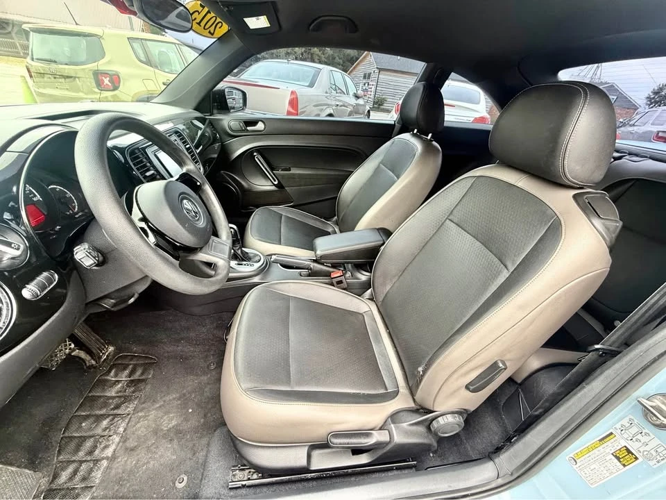 2015 Volkswagen A5 Beetle - Image 8 of 12