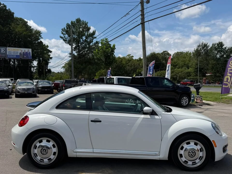 2015 Volkswagen A5 Beetle - Image 6 of 17