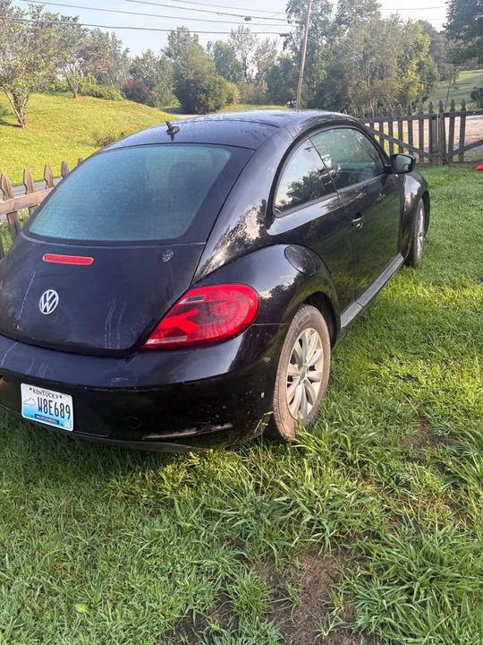 2015 Volkswagen A5 Beetle - Image 8 of 17