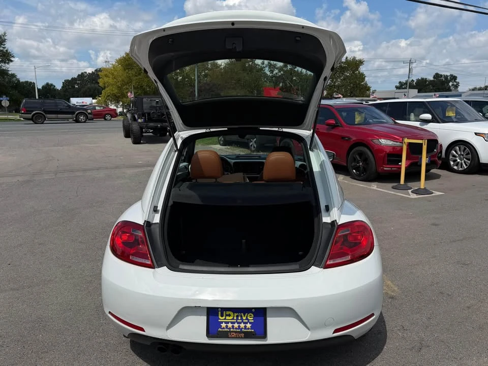 2015 Volkswagen A5 Beetle - Image 9 of 17