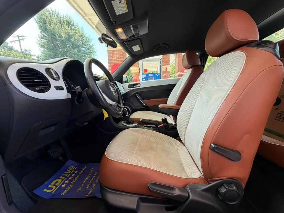 2015 Volkswagen A5 Beetle - Image 10 of 17