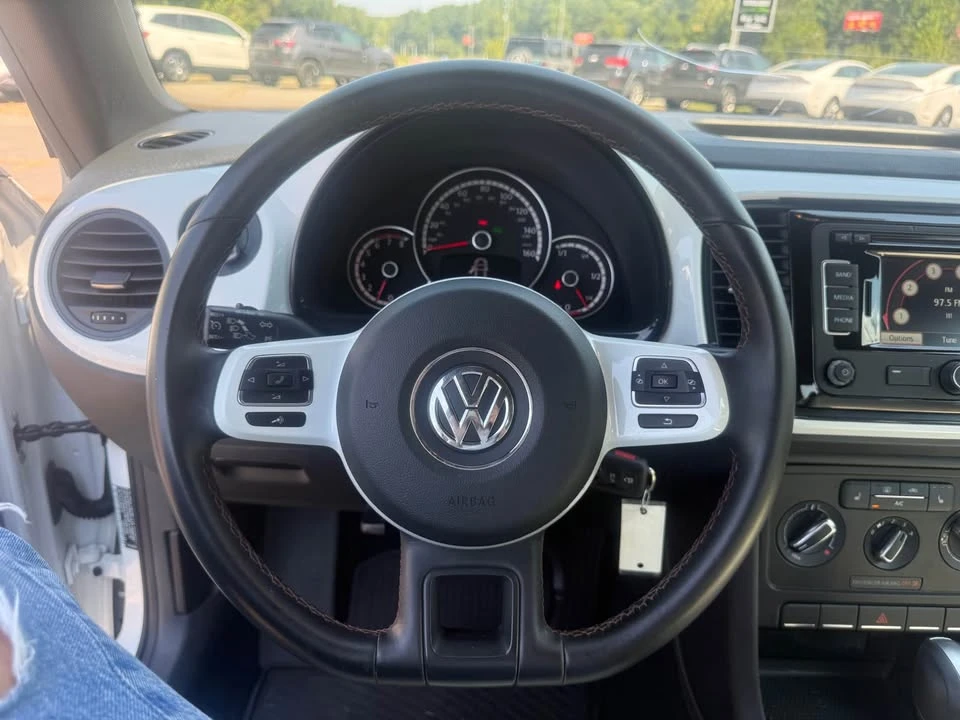 2015 Volkswagen A5 Beetle - Image 19 of 20