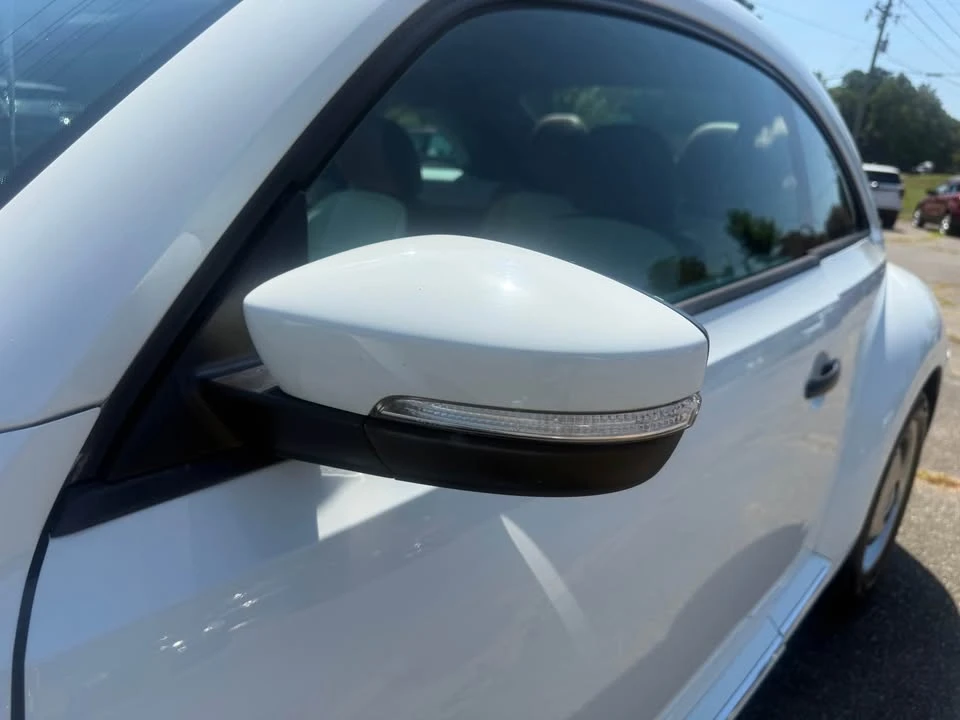 2015 Volkswagen A5 Beetle - Image 9 of 20