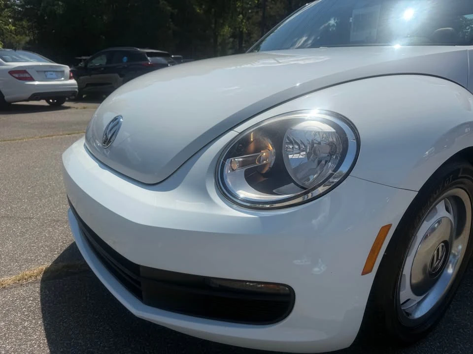 2015 Volkswagen A5 Beetle - Image 11 of 20