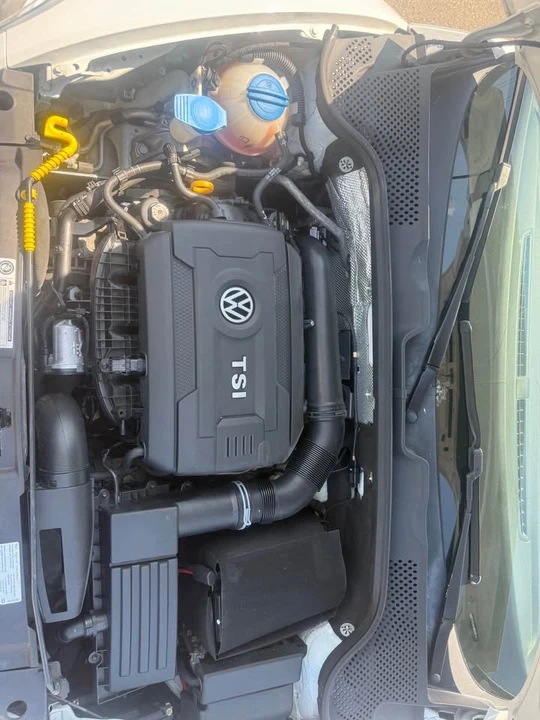 2015 Volkswagen A5 Beetle - Image 17 of 20