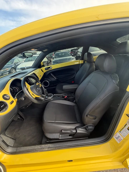 2015 Volkswagen A5 Beetle - Image 6 of 10