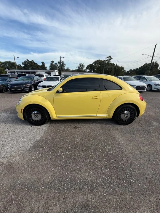 2015 Volkswagen A5 Beetle - Image 2 of 10