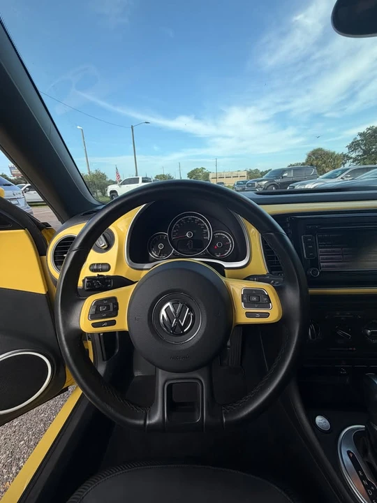2015 Volkswagen A5 Beetle - Image 7 of 10