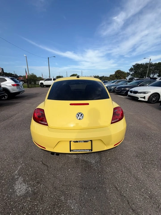 2015 Volkswagen A5 Beetle - Image 4 of 10