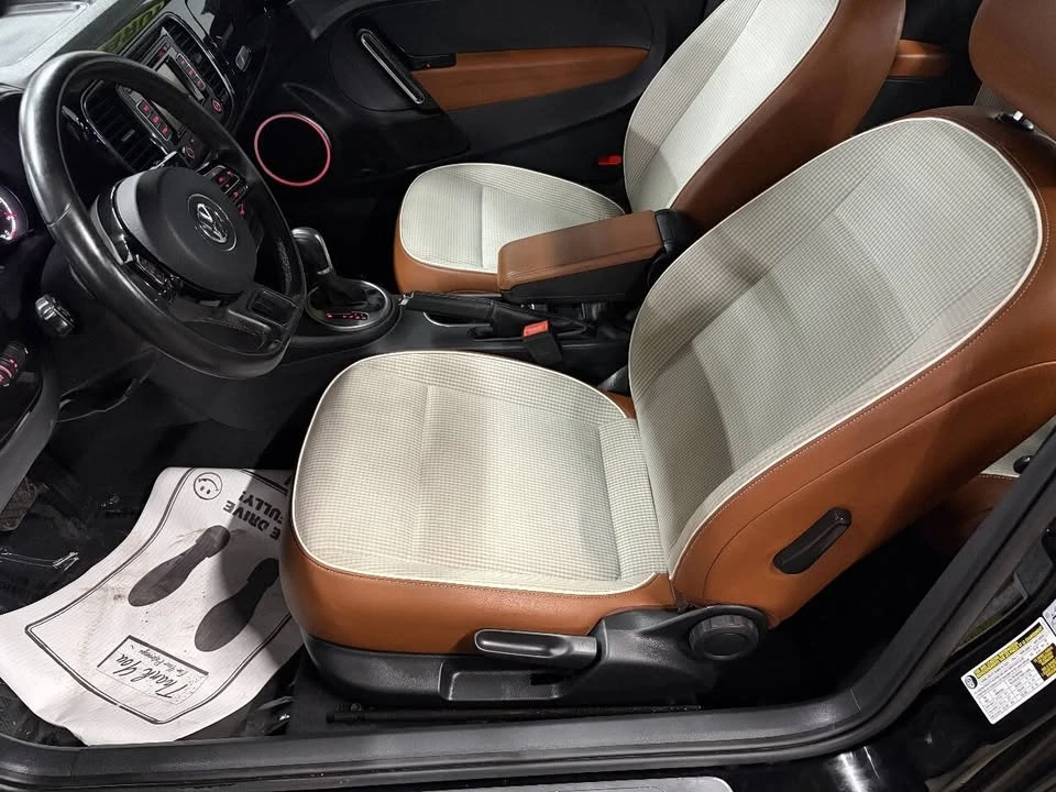 2015 Volkswagen A5 Beetle - Image 10 of 20