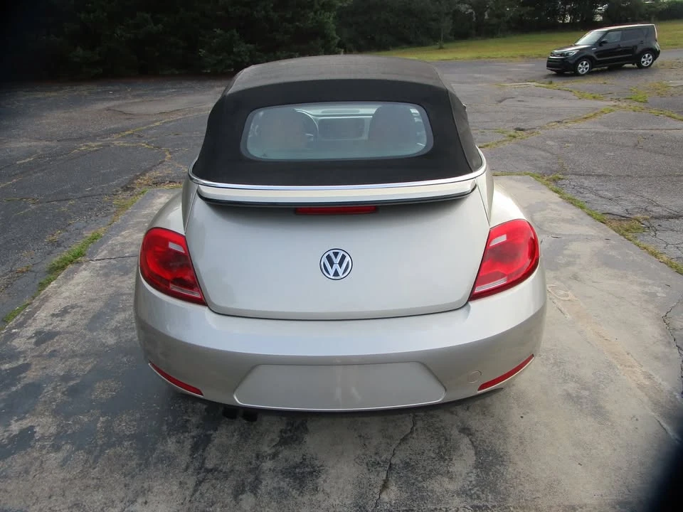 2015 Volkswagen A5 Beetle - Image 7 of 20