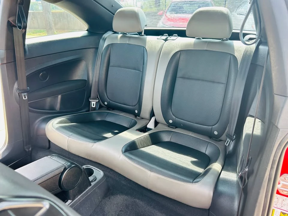 2015 Volkswagen A5 Beetle - Image 16 of 20