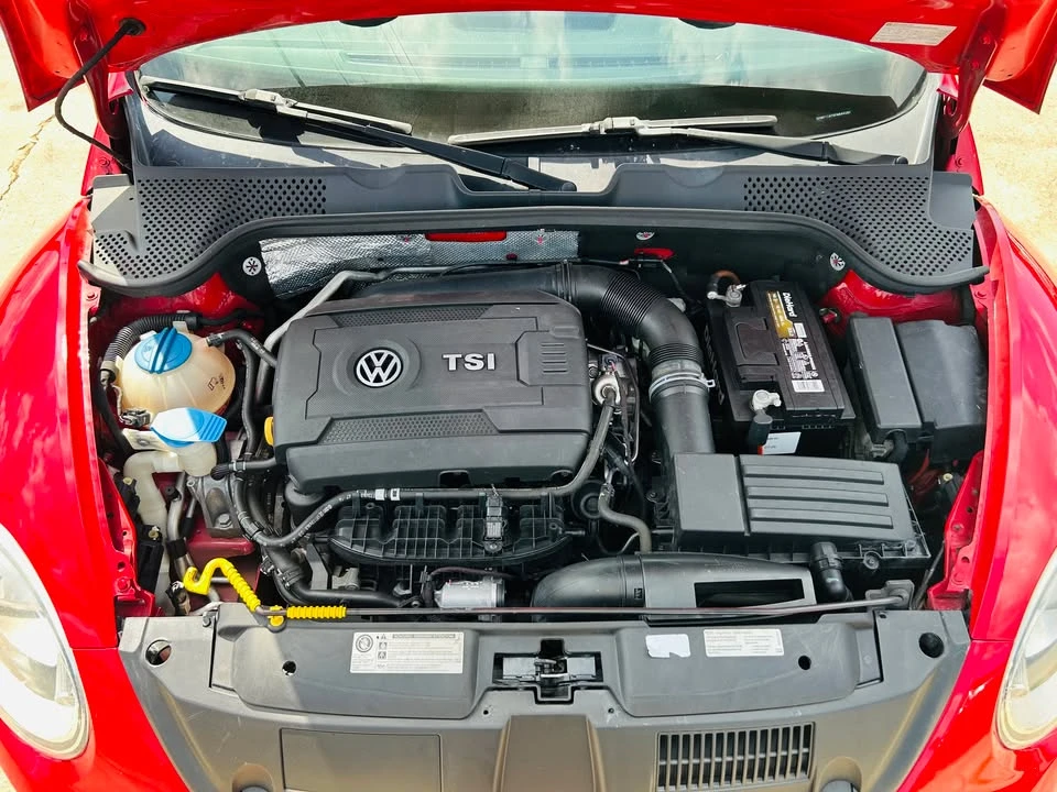 2015 Volkswagen A5 Beetle - Image 10 of 20