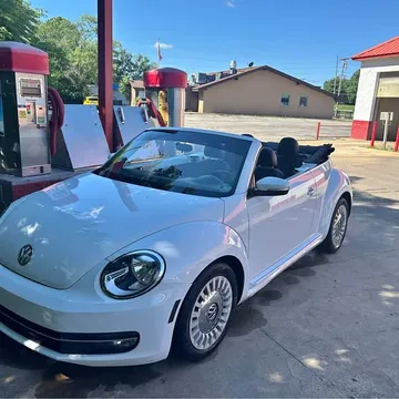 2015 Volkswagen Beetle 1.8T Convertible