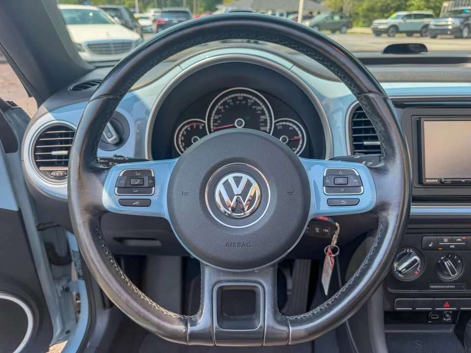 2015 Volkswagen A5 Beetle - Image 7 of 20