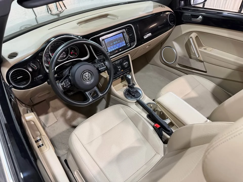 2015 Volkswagen A5 Beetle - Image 9 of 15