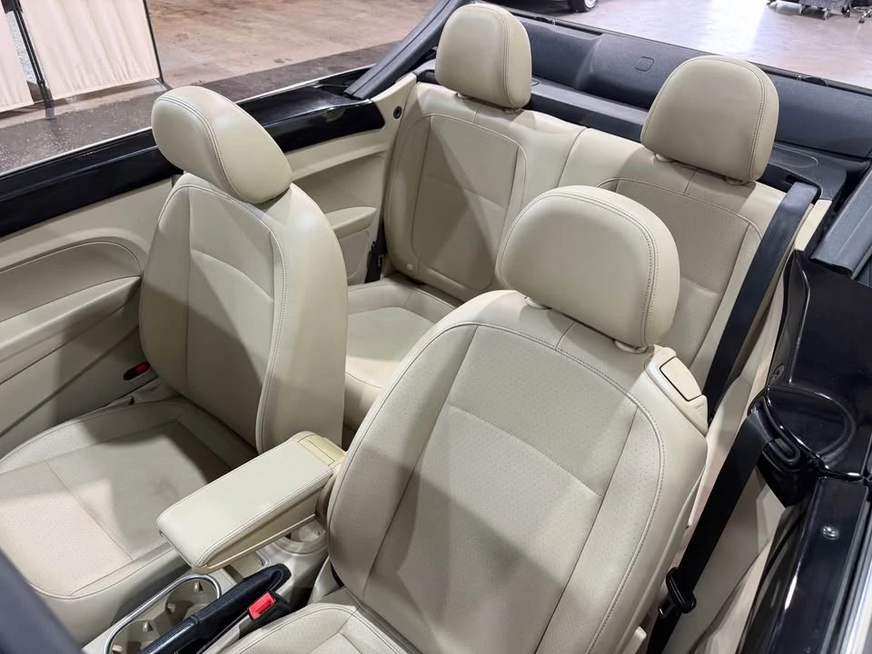 2015 Volkswagen A5 Beetle - Image 10 of 15