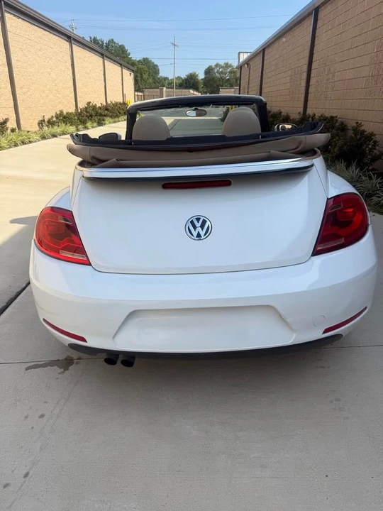 2015 Volkswagen A5 Beetle - Image 6 of 13