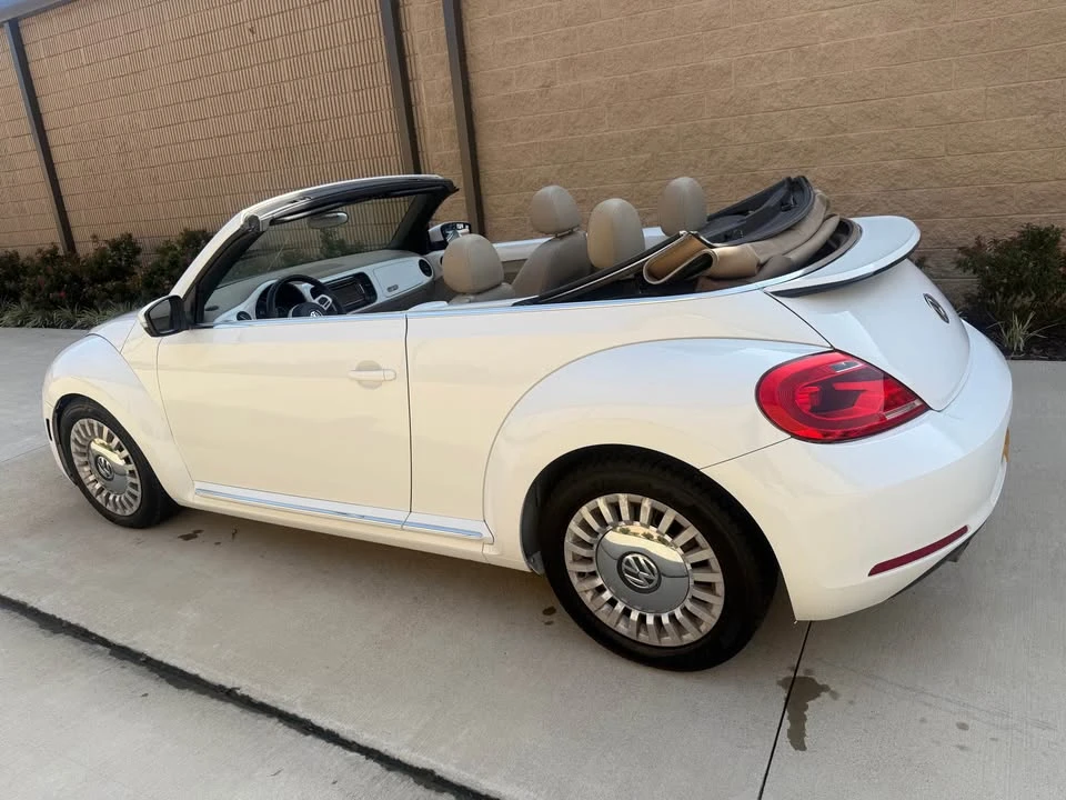 2015 Volkswagen A5 Beetle - Image 4 of 13