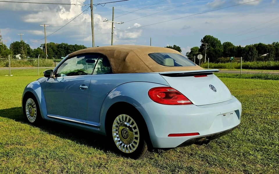 2015 Volkswagen A5 Beetle - Image 5 of 11