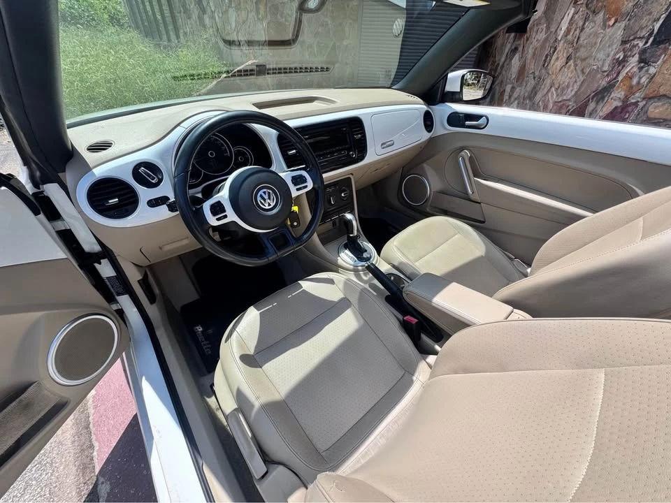 2015 Volkswagen A5 Beetle - Image 15 of 19