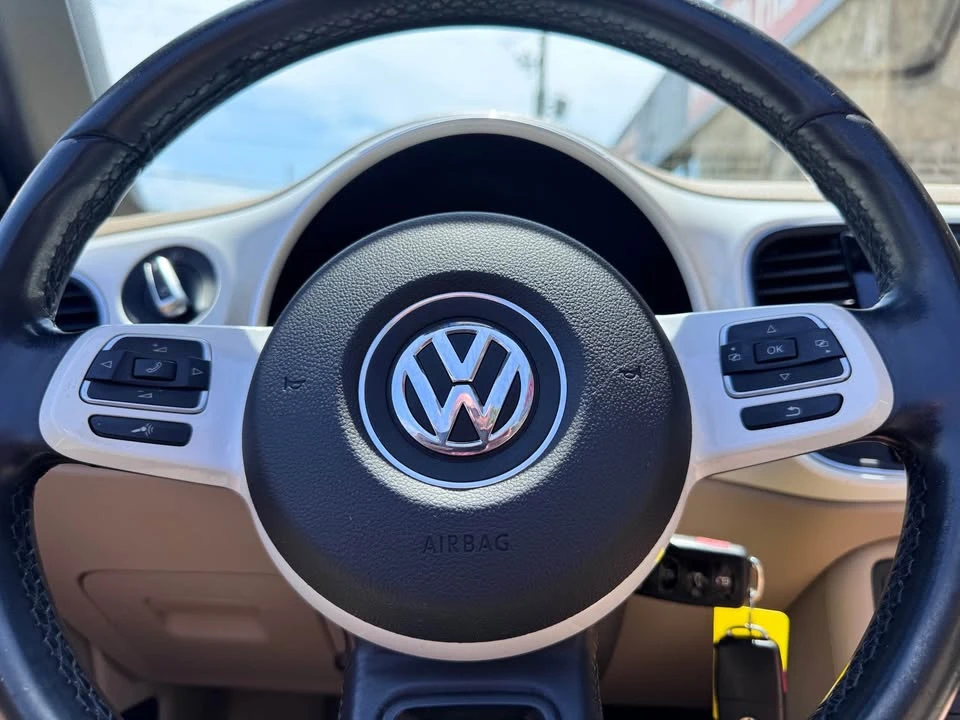 2015 Volkswagen A5 Beetle - Image 5 of 19