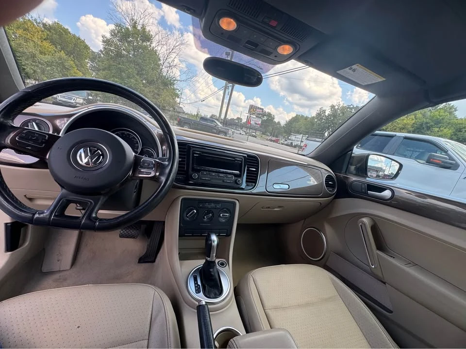 2015 Volkswagen A5 Beetle - Image 7 of 9
