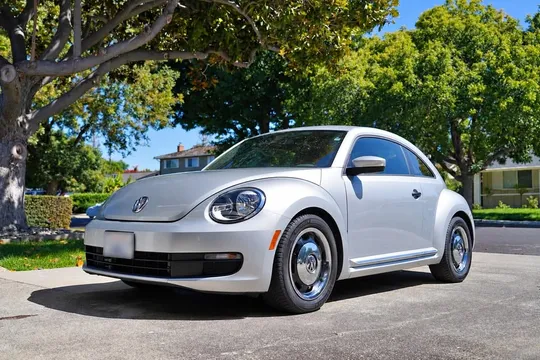 2015 Volkswagen Beetle 1.8T Coupe Classic Edition