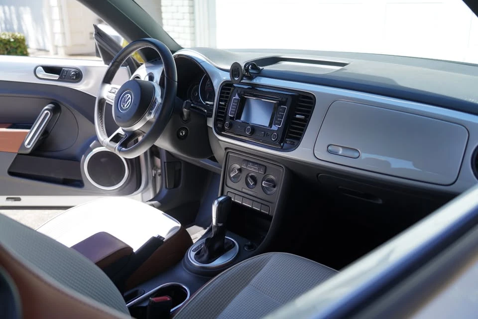 2015 Volkswagen A5 Beetle - Image 12 of 20