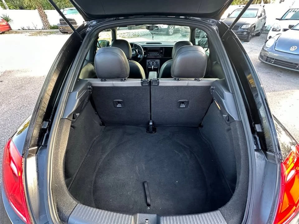 2015 Volkswagen A5 Beetle - Image 11 of 20