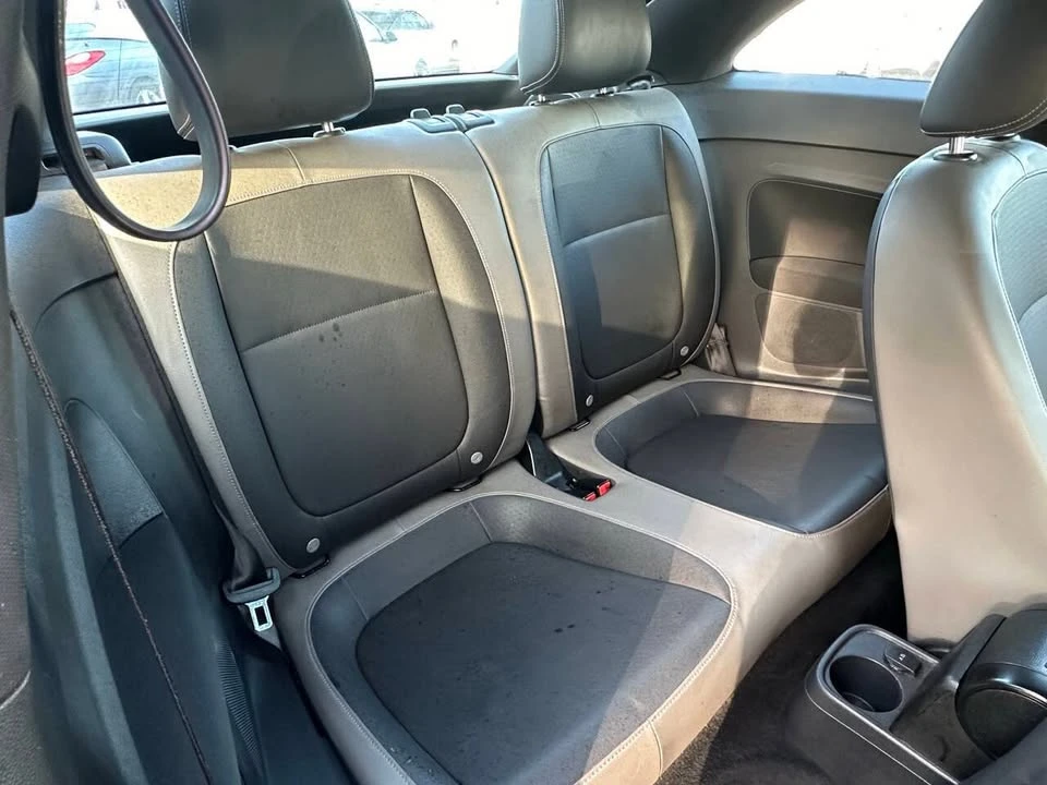 2015 Volkswagen A5 Beetle - Image 8 of 20