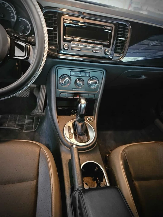2015 Volkswagen A5 Beetle - Image 7 of 9
