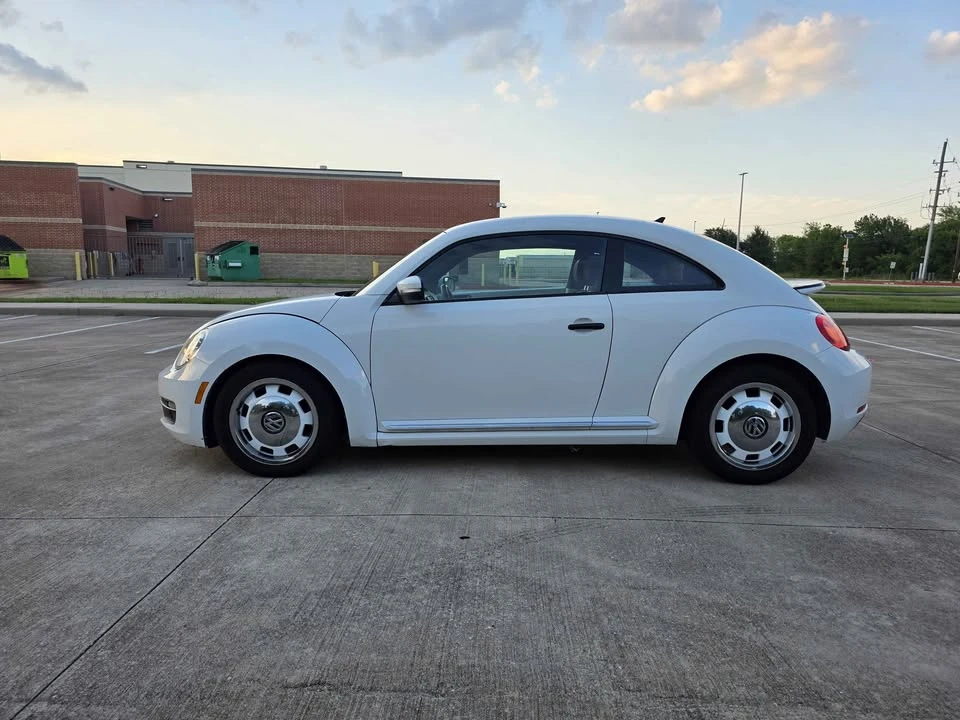 2015 Volkswagen A5 Beetle - Image 3 of 11