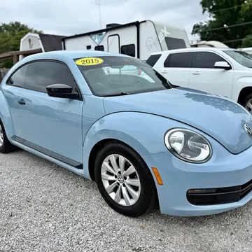 2015 Volkswagen Beetle 1.8T Hatchback 2D