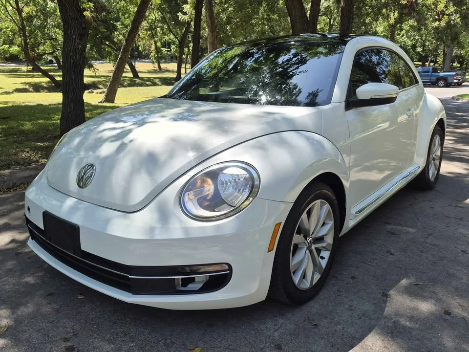 2015 Volkswagen A5 Beetle - Image 5 of 16