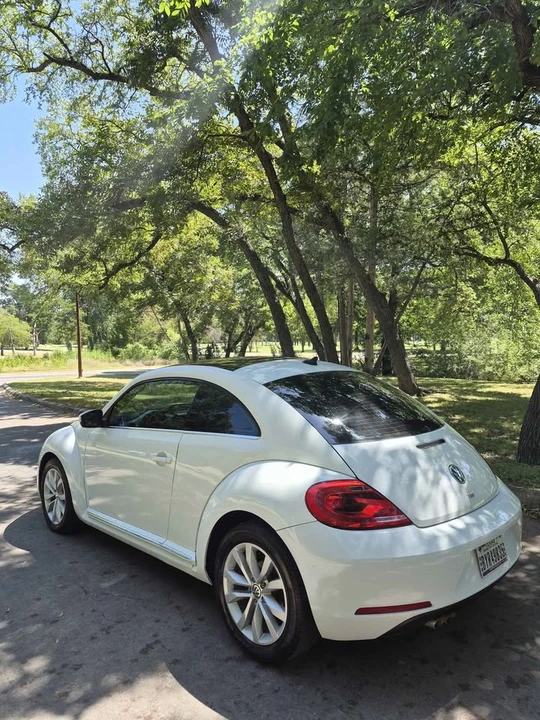 2015 Volkswagen A5 Beetle - Image 4 of 16