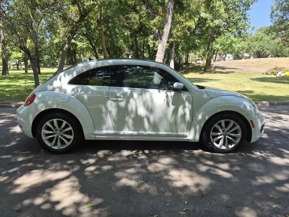 2015 Volkswagen A5 Beetle - Image 16 of 16