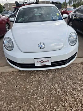 2015 Volkswagen Beetle 1.8T Hatchback 2D