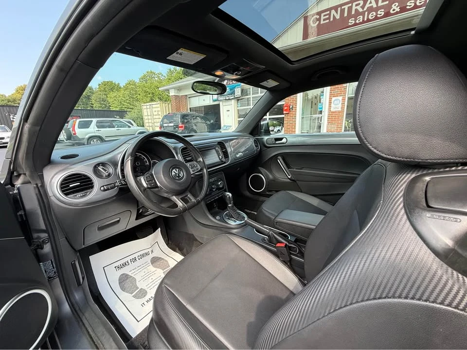 2015 Volkswagen A5 Beetle - Image 9 of 20