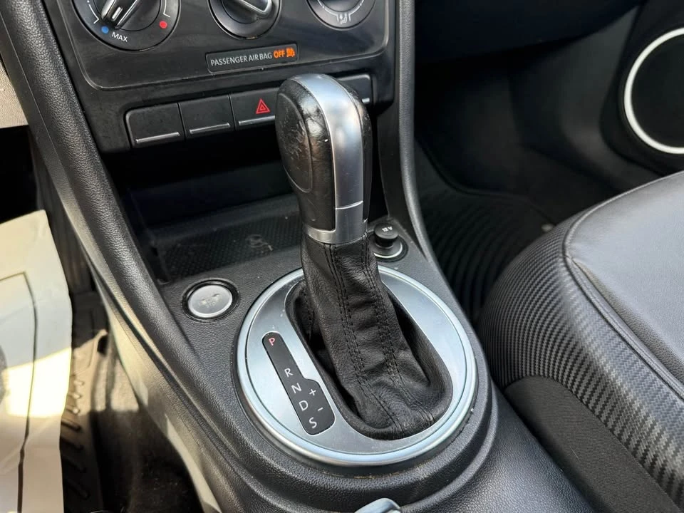 2015 Volkswagen A5 Beetle - Image 16 of 20
