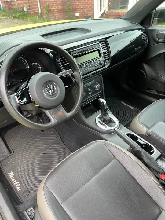 2015 Volkswagen A5 Beetle - Image 13 of 16
