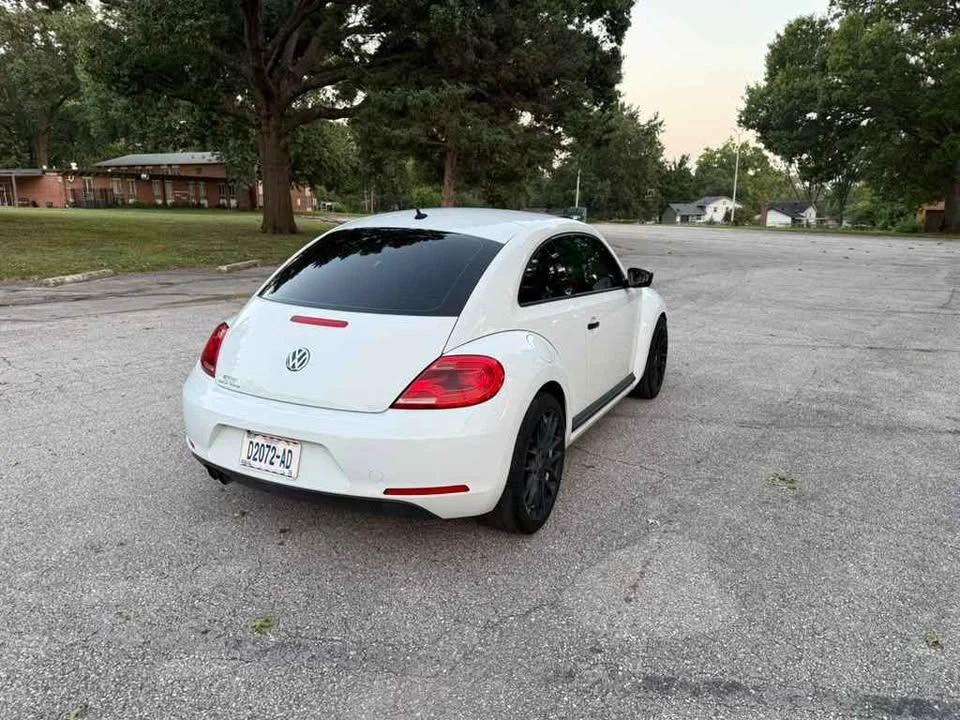 2015 Volkswagen A5 Beetle - Image 5 of 12