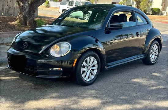 2015 Volkswagen Beetle 1.8T Hatchback 2D
