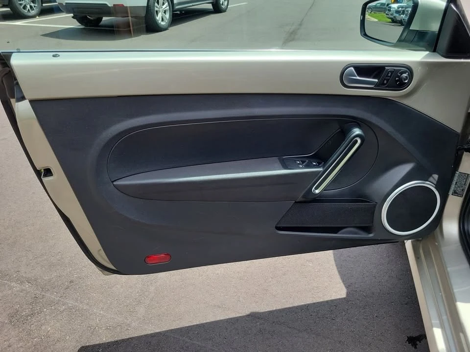 2015 Volkswagen A5 Beetle - Image 7 of 20