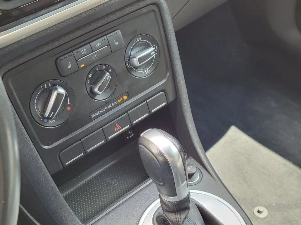 2015 Volkswagen A5 Beetle - Image 17 of 20