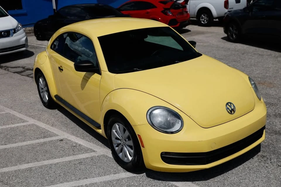 2015 Volkswagen A5 Beetle - Image 3 of 12