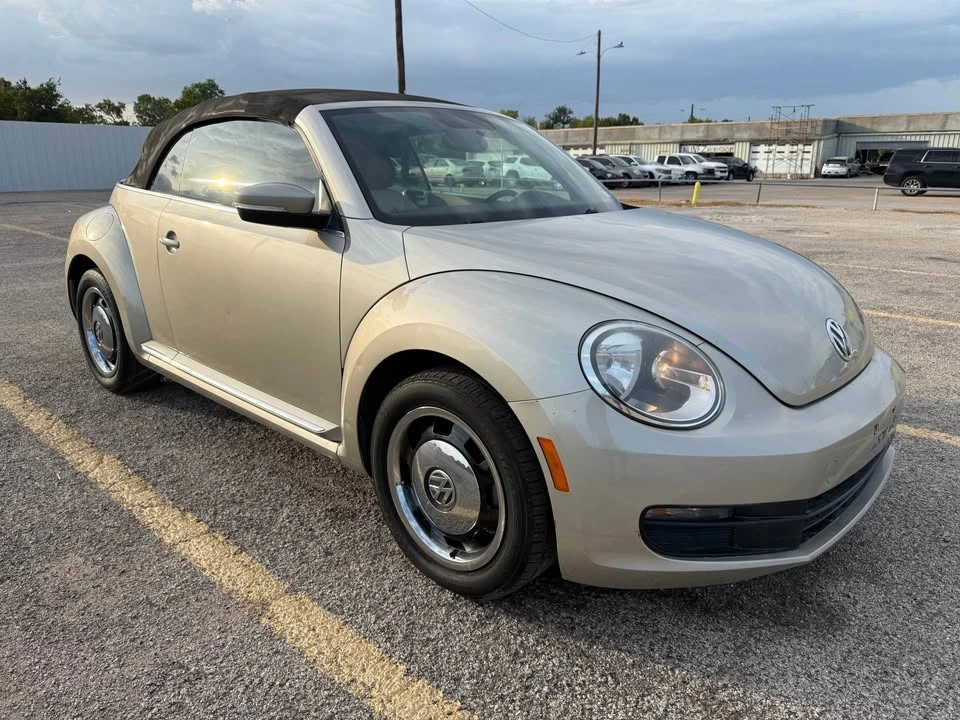 2015 Volkswagen A5 Beetle - Image 3 of 20