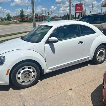 2015 Volkswagen Beetle 1.8T S