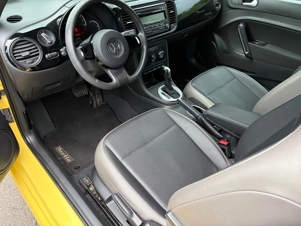 2015 Volkswagen A5 Beetle - Image 7 of 9